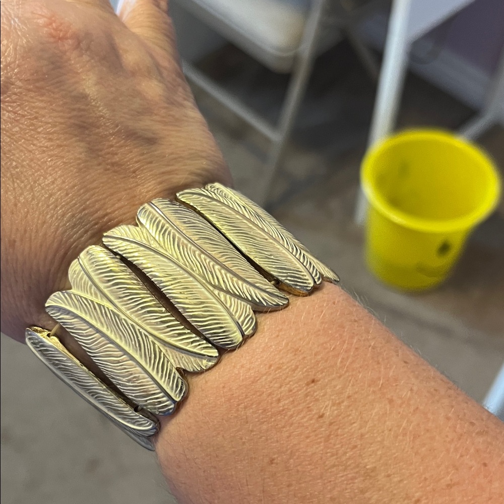 Gold Feather Design Bracelet